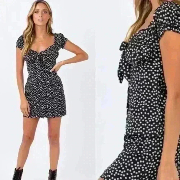 Princess Polly Dresses & Skirts - Princess Polly Black White Marion Floral Tie Front Mini Dress Size 4